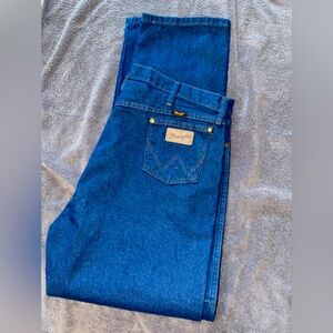 42x34 Big & Tall Wrangler Bootcut Men’s Jeans